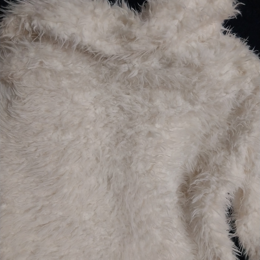 Women's White Fuzzy Jacket - Picture 5 of 12